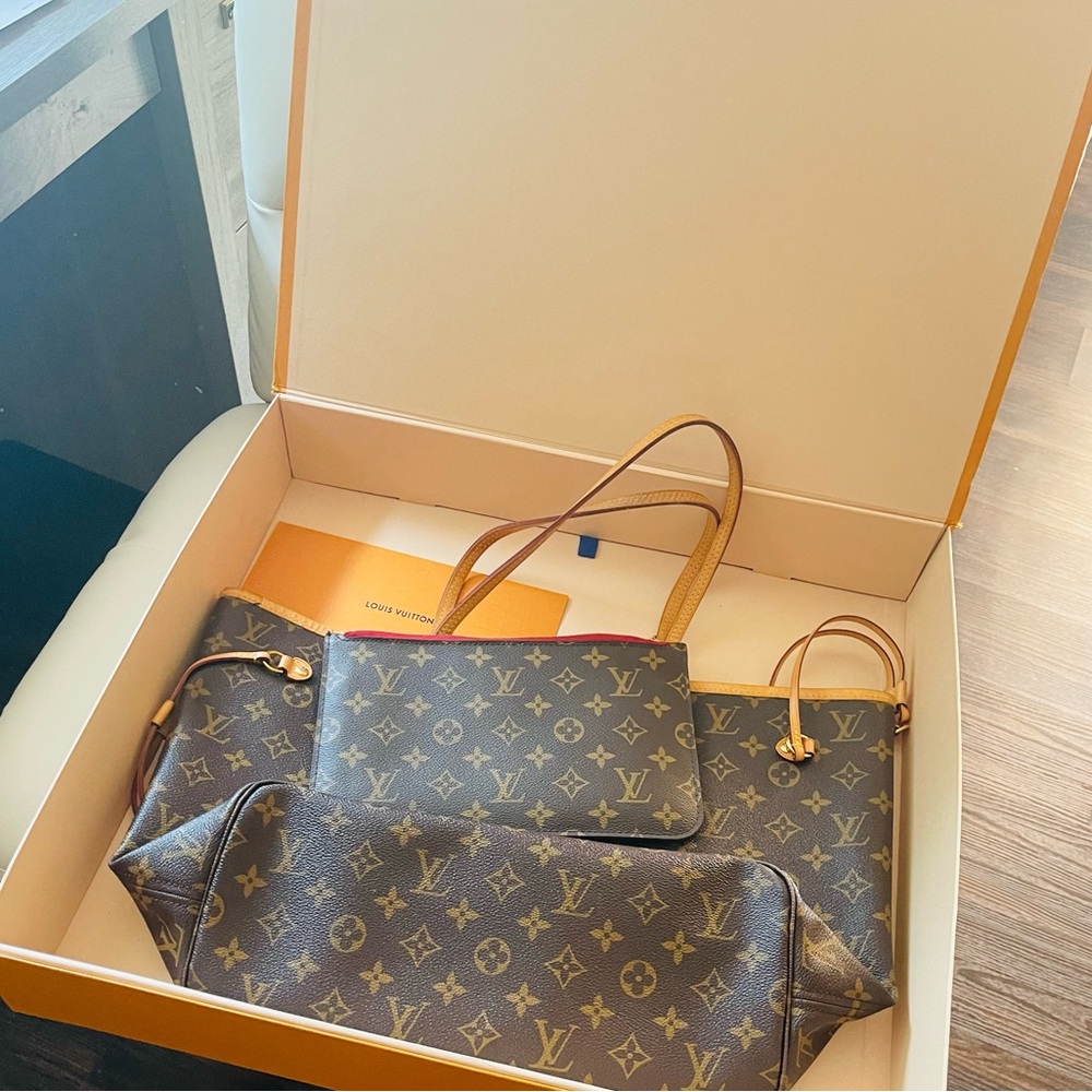 Louis Vuitton Neverfull MM